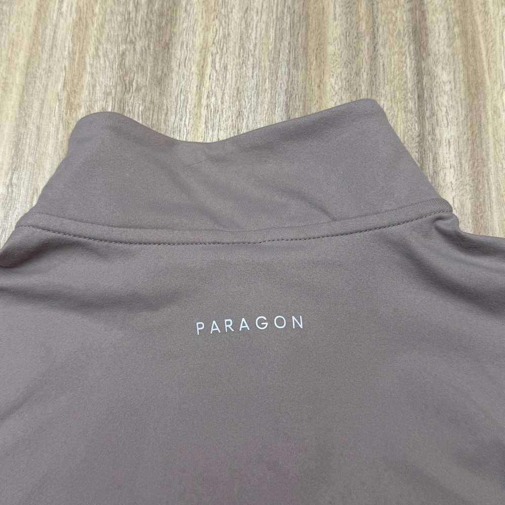 Paragon Fitwear quarter zip long sleeve jacket size medium in tan / taupe color - Picture 5 of 8